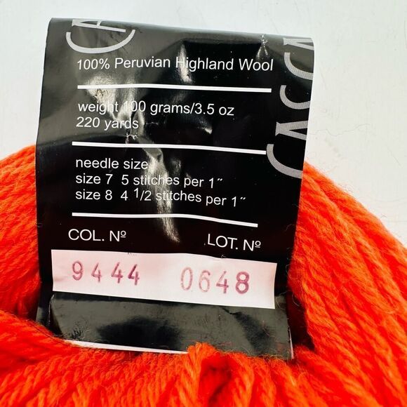 Cascade Yarns Cascade 220 100% Peruvian Highland Wool #9444 ORANGE - Picture 4 of 5